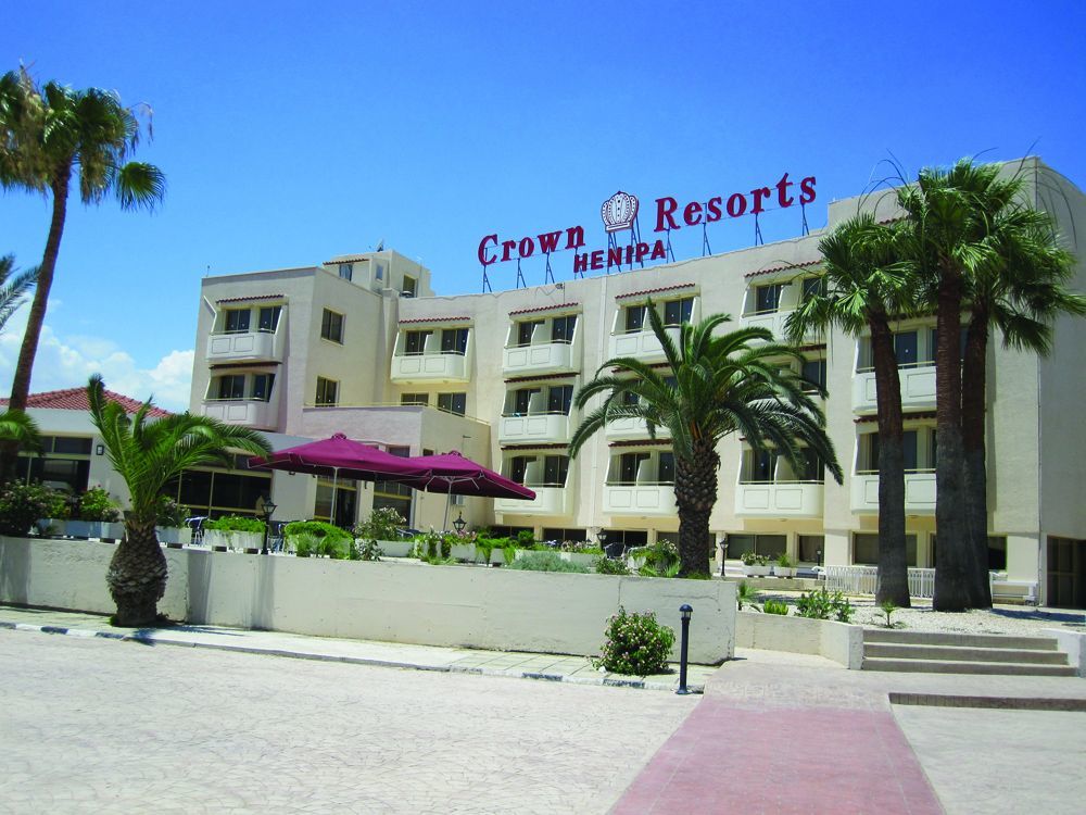 Crown Resorts Henipa Larnaca Exterior foto