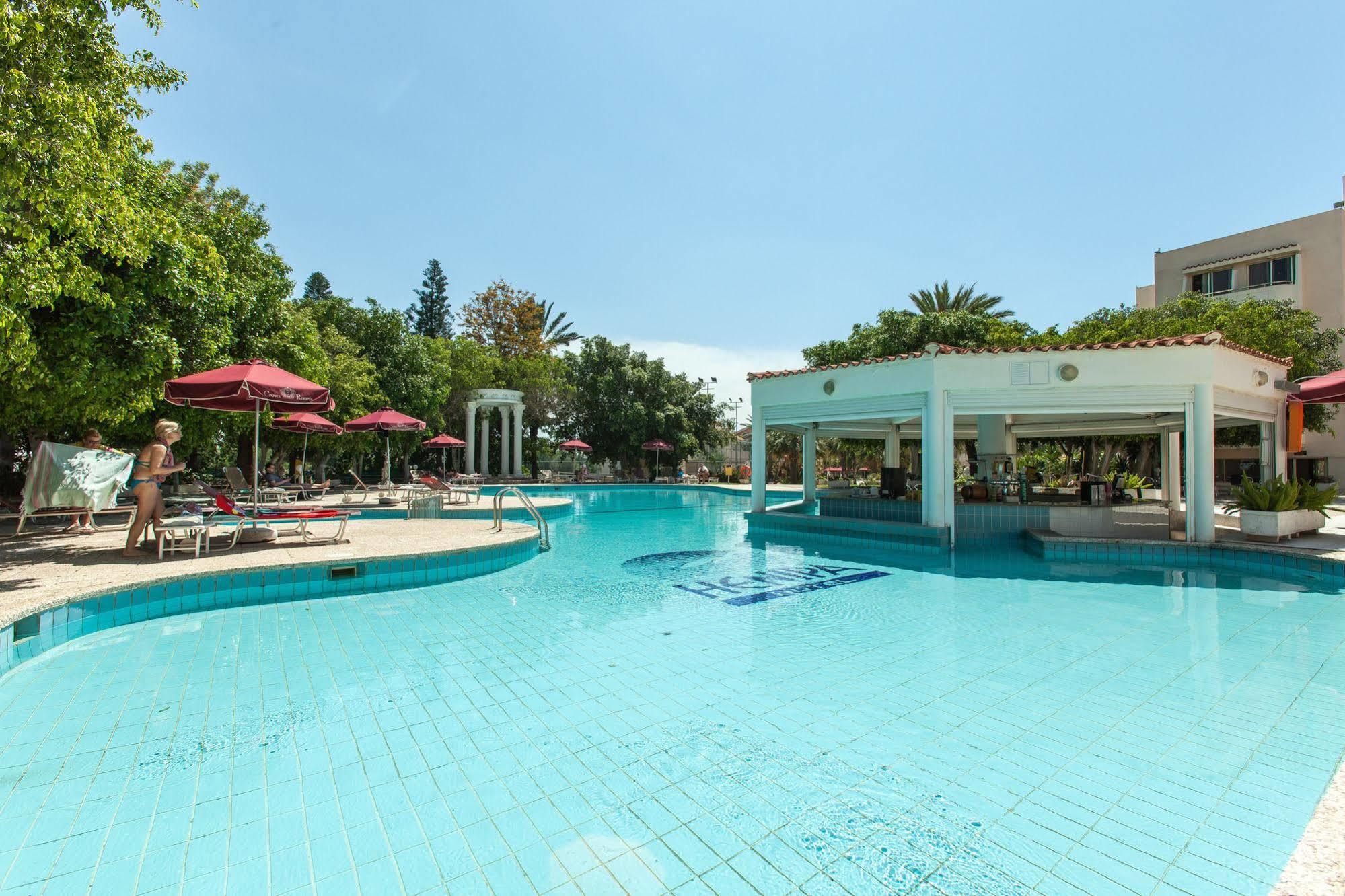 Crown Resorts Henipa Larnaca Exterior foto